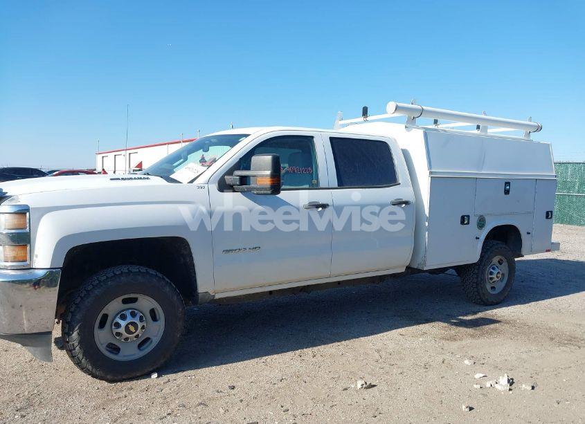 Photo 13 of 2015 Chevrolet Silverado 2500HD WT (VIN 1GB1KUE87FF512823)