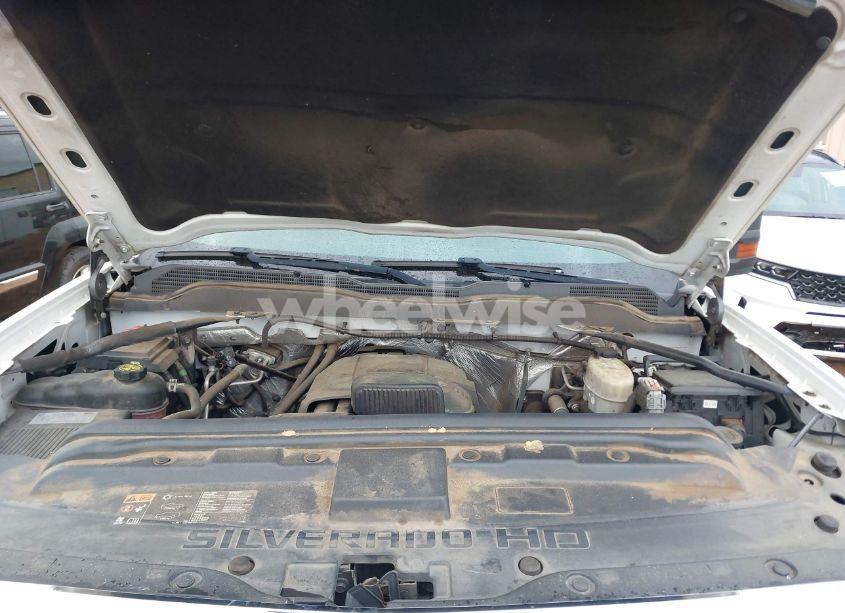 Photo 10 of 2017 Chevrolet Silverado 2500HD WT (VIN 1GB1KUEGXHF219881)