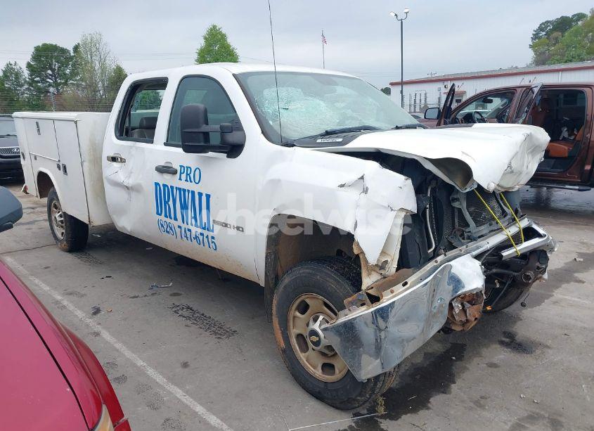 2011 Chevrolet Silverado 2500HD WORK TRUCK (VIN 1GB1KVCG2BF190764) main photo