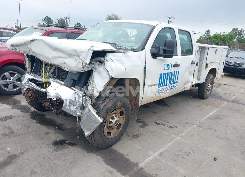 Photo 2 of 2011 Chevrolet Silverado 2500HD WORK TRUCK (VIN 1GB1KVCG2BF190764)