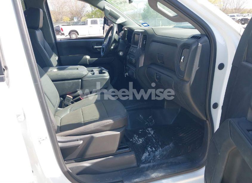 Photo 5 of 2023 Chevrolet Silverado 2500HD 2WD LONG BED WT (VIN 1GB1WLE77PF170958)