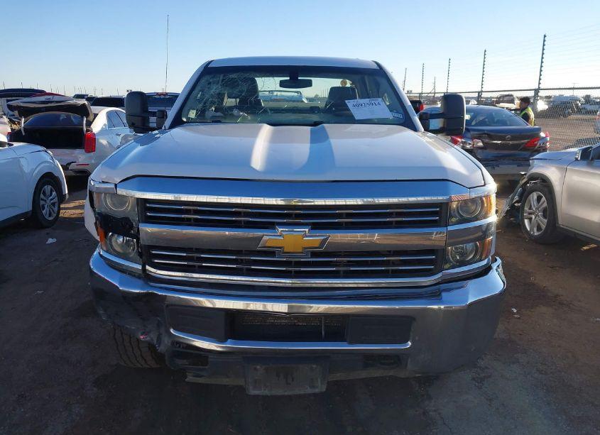 Photo 12 of 2017 Chevrolet Silverado 2500HD WT (VIN 1GB2CUEG1HZ182767)