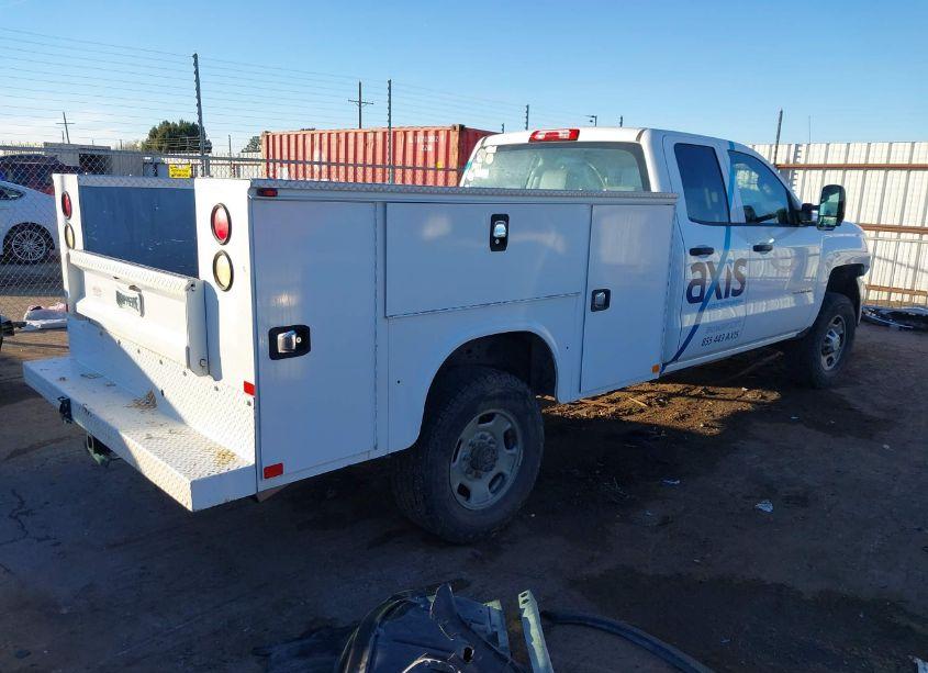 Photo 4 of 2017 Chevrolet Silverado 2500HD WT (VIN 1GB2CUEG1HZ182767)