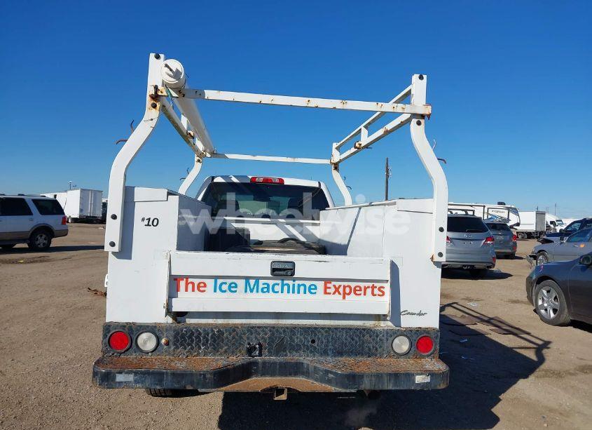 Photo 16 of 2015 Chevrolet Silverado 2500HD WT (VIN 1GB2CUEG3FZ115617)