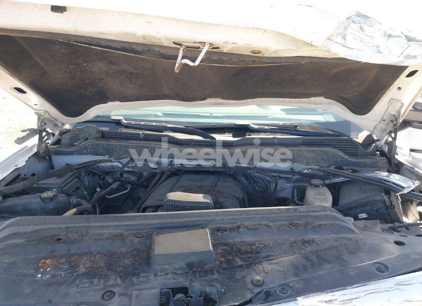 Photo 10 of 2017 Chevrolet Silverado 2500HD WT (VIN 1GB2CUEG7HZ389826)