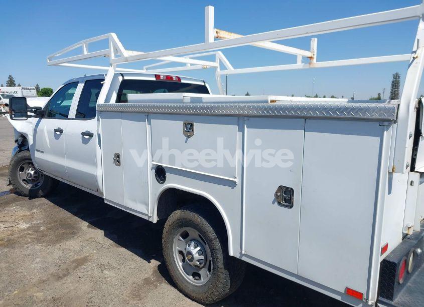 Photo 14 of 2017 Chevrolet Silverado 2500HD WT (VIN 1GB2CUEG7HZ389826)