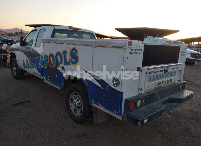 Photo 3 of 2013 Chevrolet Silverado 2500HD WORK TRUCK (VIN 1GB2CVCG0DZ235042)