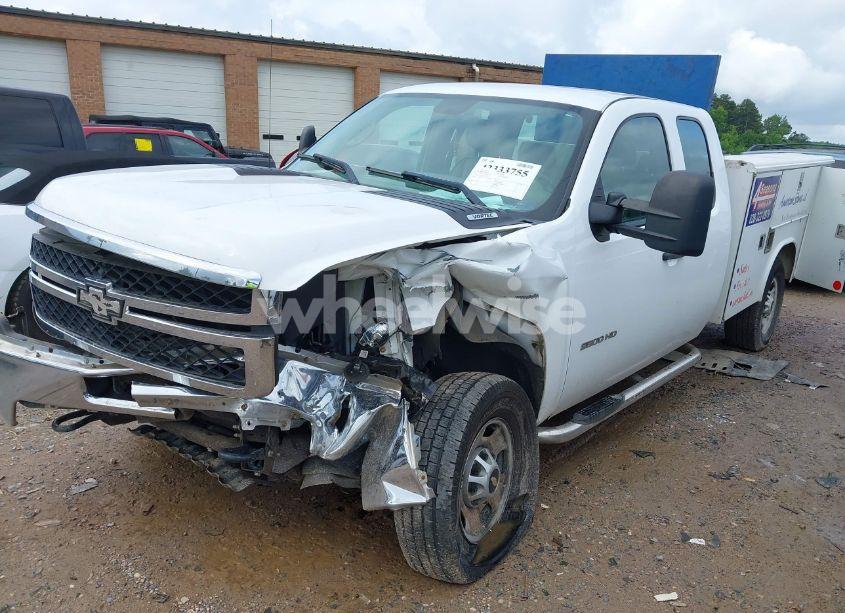 Photo 2 of 2011 Chevrolet Silverado 2500HD WORK TRUCK (VIN 1GB2CVCG3BZ207507)
