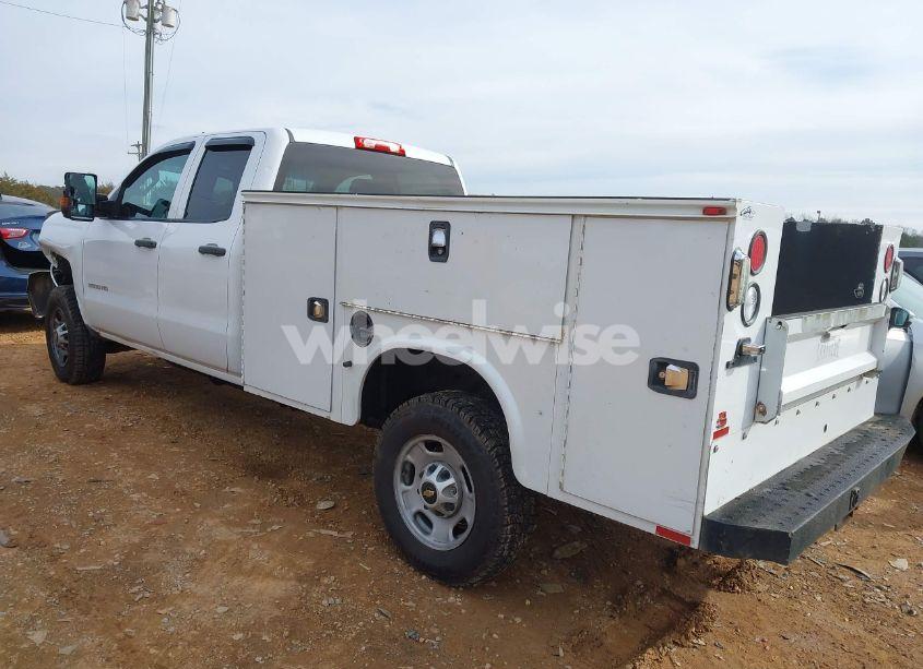 Photo 3 of 2015 Chevrolet Silverado 2500HD WT (VIN 1GB2KUEG7FZ525808)