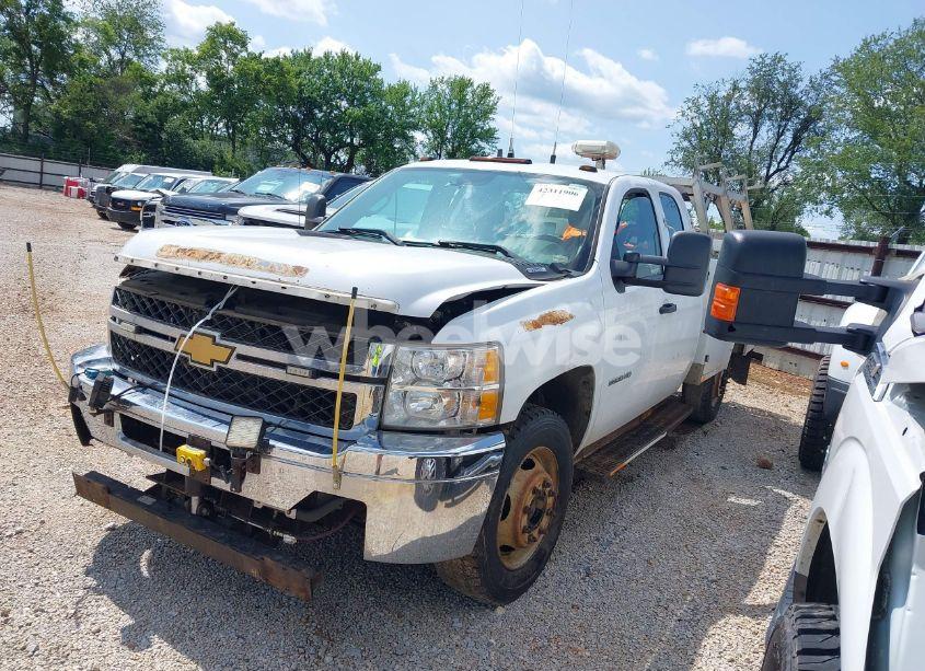 Photo 2 of 2012 Chevrolet Silverado 2500HD WORK TRUCK (VIN 1GB2KVCG0CZ253378)