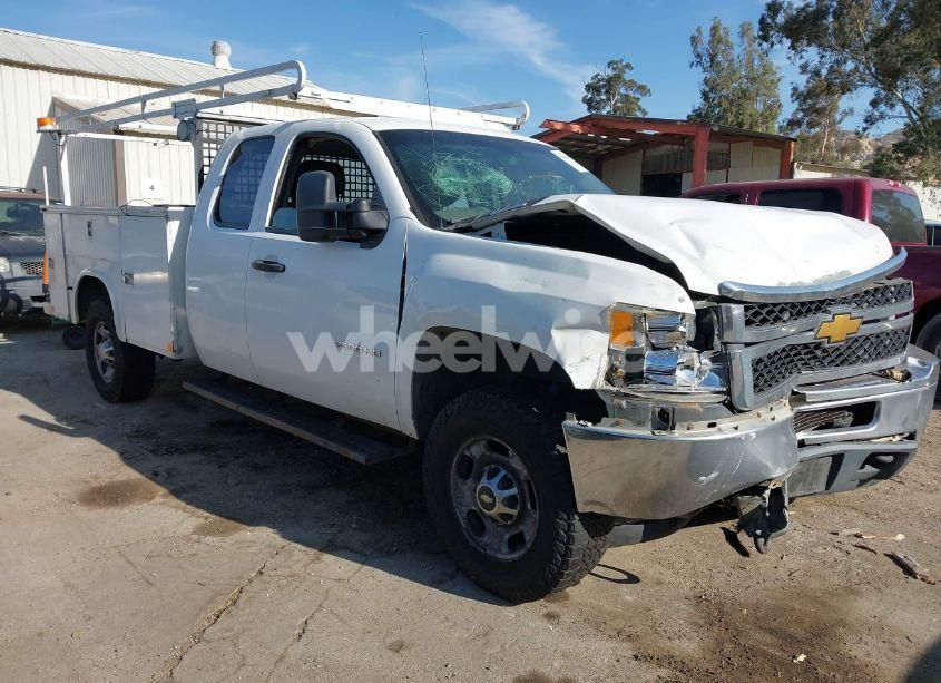 2012 Chevrolet Silverado 2500HD WORK TRUCK (VIN 1GB2KVCG3CZ223839) main photo