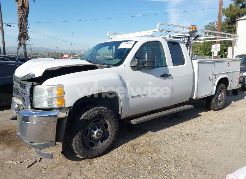 Photo 2 of 2012 Chevrolet Silverado 2500HD WORK TRUCK (VIN 1GB2KVCG3CZ223839)