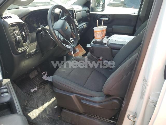 Photo 11 of 2021 CHEVROLET SILVERADO C2500 HEAVY DUTY N/A (VIN 1GB2WLE78MF268316)