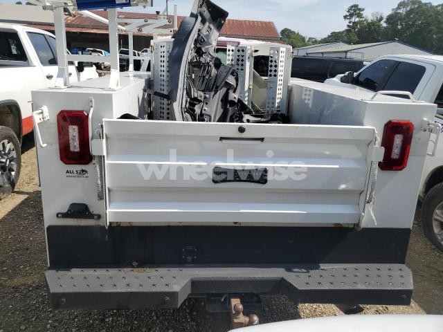 Photo 2 of 2021 CHEVROLET SILVERADO C2500 HEAVY DUTY N/A (VIN 1GB2WLE78MF268316)