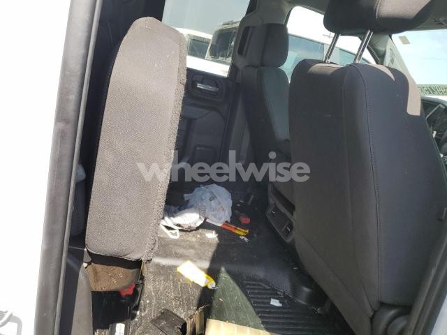 Photo 8 of 2021 CHEVROLET SILVERADO C2500 HEAVY DUTY N/A (VIN 1GB2WLE78MF268316)