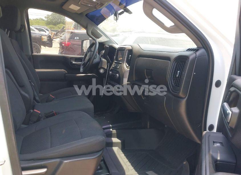 Photo 5 of 2022 Chevrolet Silverado 2500HD 2WD DOUBLE CAB LONG BED WT (VIN 1GB2WLE78NF328371)