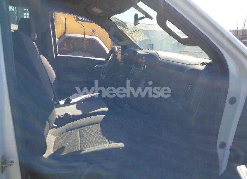 Photo 5 of 2021 Chevrolet Silverado 2500HD 4WD DOUBLE CAB LONG BED WT (VIN 1GB2YLE72MF138865)