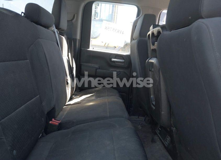 Photo 8 of 2021 Chevrolet Silverado 2500HD 4WD DOUBLE CAB LONG BED WT (VIN 1GB2YLE72MF138865)