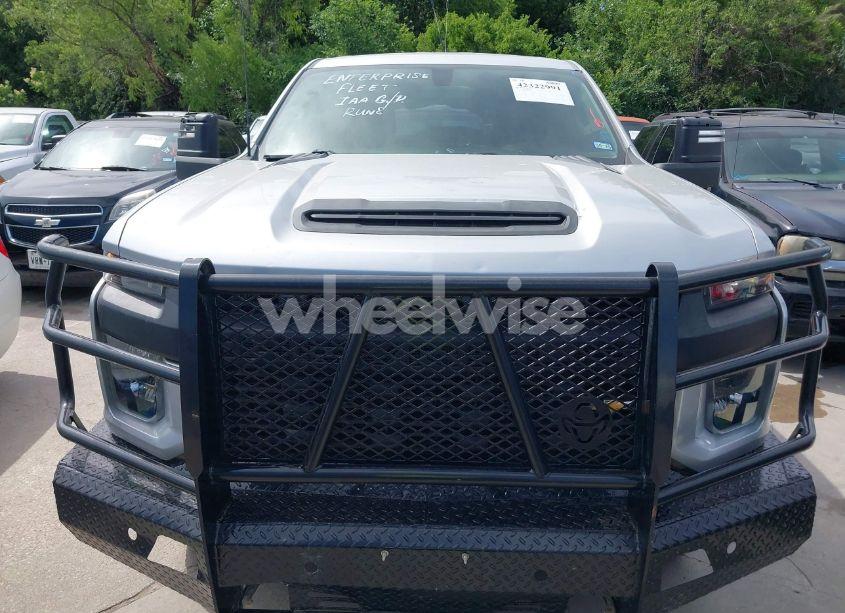 Photo 12 of 2020 Chevrolet Silverado 2500HD 4WD DOUBLE CAB LONG BED WT (VIN 1GB2YLE73LF242361)