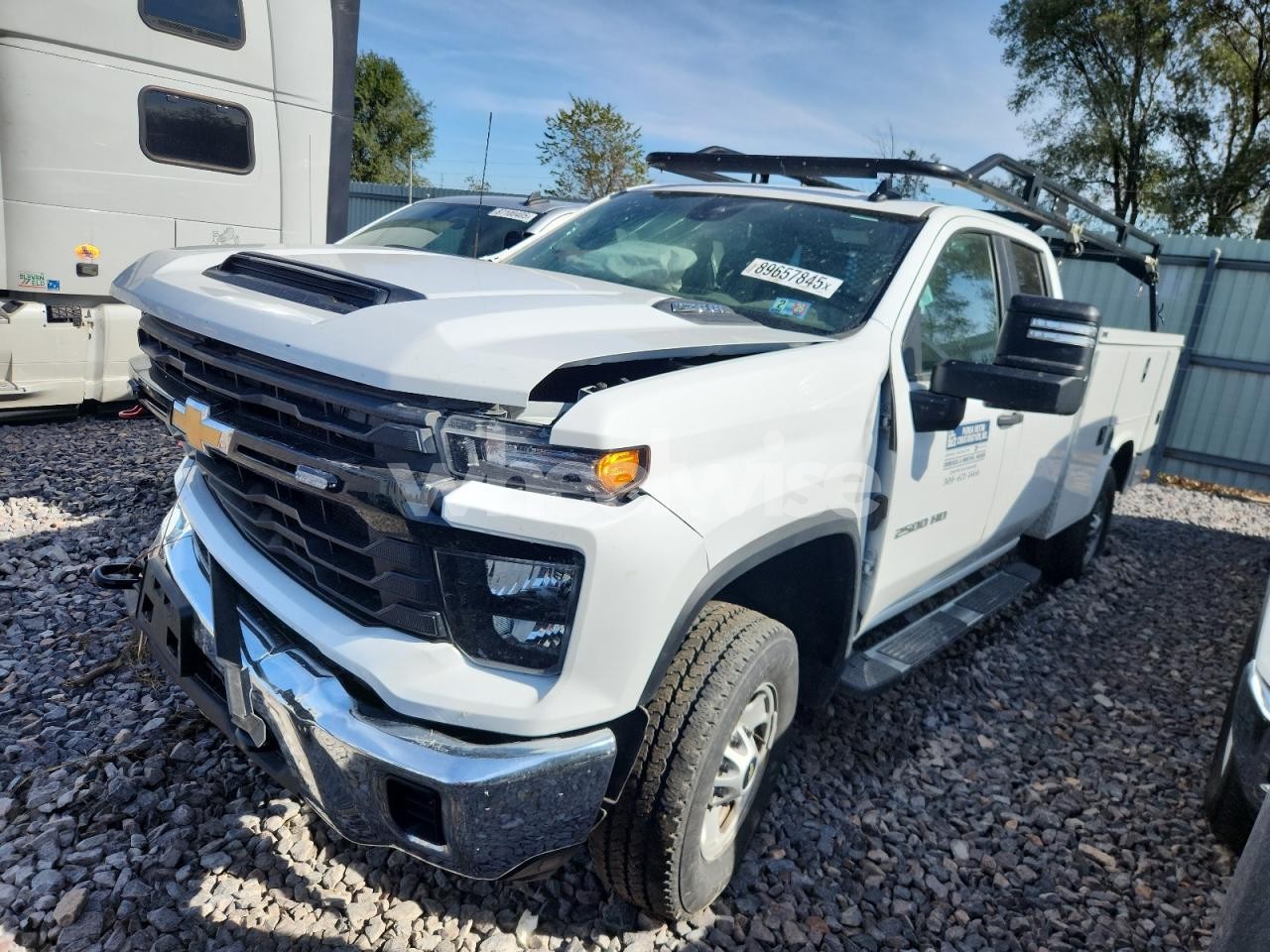 2024 CHEVROLET SILVERADO 2500HD UTILITY / SERVICETRUCK (VIN 1GB2YLE76RF229385) main photo