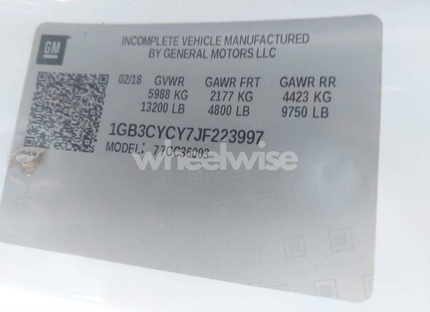 Photo 8 of 2018 Chevrolet Silverado 3500HD CHASSIS WT (VIN 1GB3CYCY7JF223997)