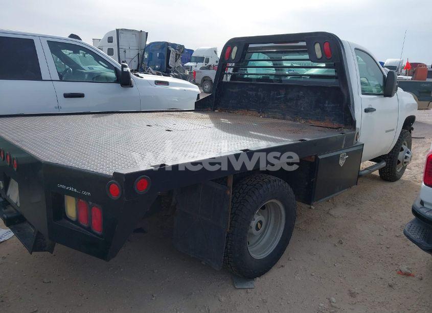 Photo 4 of 2011 Chevrolet Silverado 3500HD CHASSIS WORK TRUCK (VIN 1GB3CZCG5BF257418)