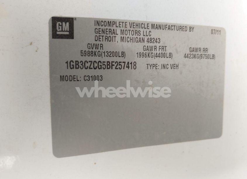 Photo 8 of 2011 Chevrolet Silverado 3500HD CHASSIS WORK TRUCK (VIN 1GB3CZCG5BF257418)