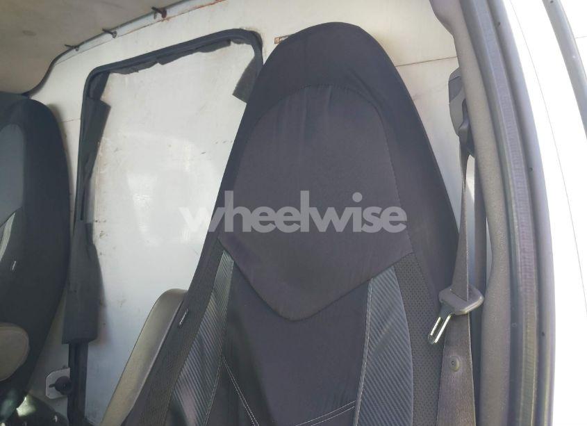 Photo 6 of 2014 Chevrolet Express CUTAWAY 3500 (VIN 1GB3G2BG7E1204329)