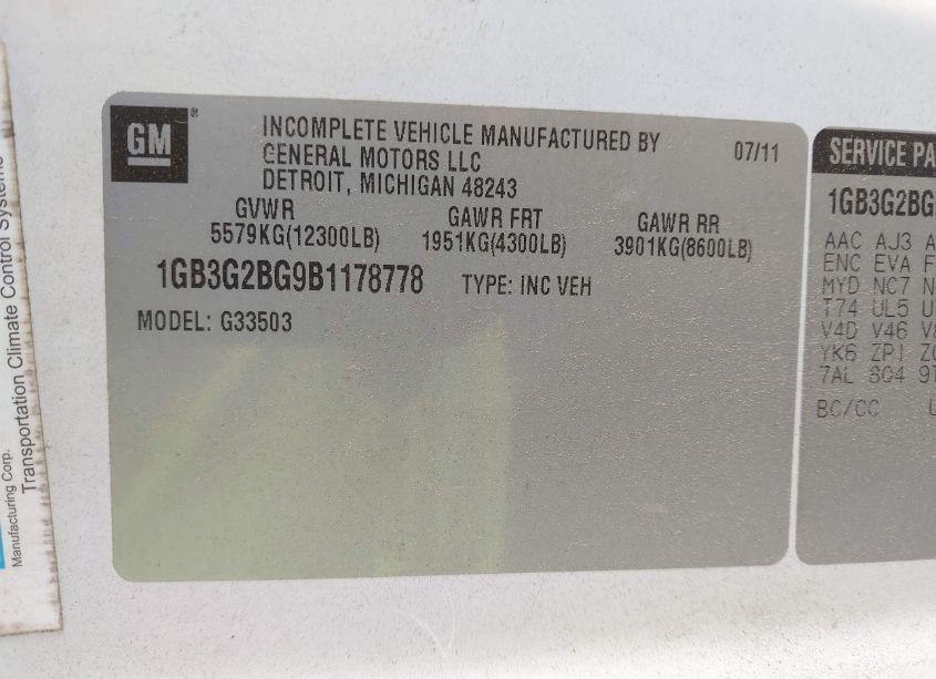 Photo 9 of 2011 Chevrolet Express CUTAWAY WORK VAN (VIN 1GB3G2BG9B1178778)