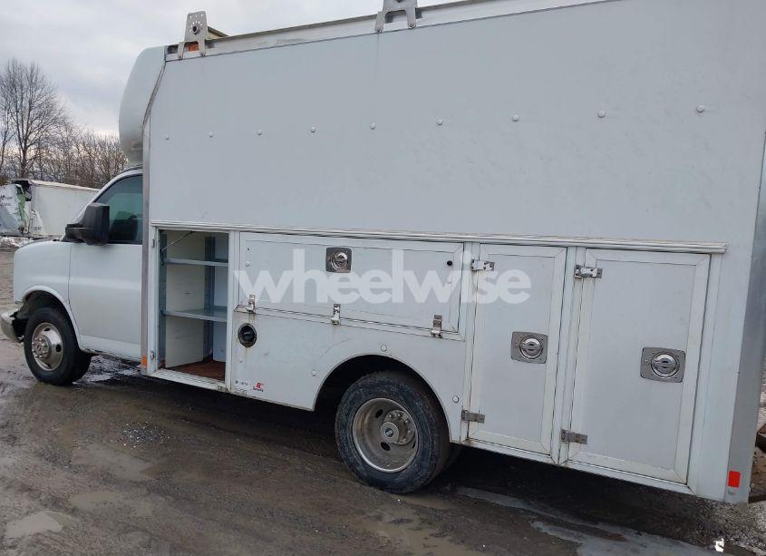 Photo 15 of 2014 Chevrolet Express CUTAWAY 3500 (VIN 1GB3G2CG4E1170414)