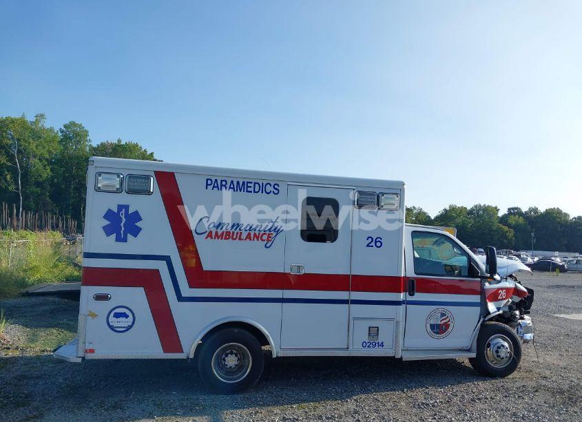 Photo 16 of 2011 Chevrolet Express CUTAWAY DIESEL (VIN 1GB3G2CL1B1182058)