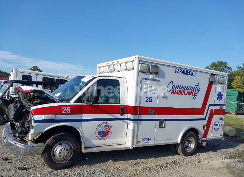 Photo 17 of 2011 Chevrolet Express CUTAWAY DIESEL (VIN 1GB3G2CL1B1182058)