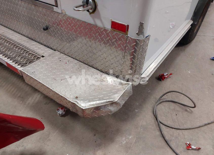 Photo 11 of 2014 Chevrolet Express CUTAWAY 3500 DIESEL (VIN 1GB3G2CL9E1160054)