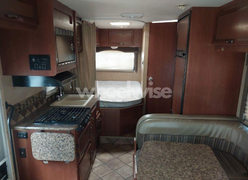 Photo 6 of 2013 Chevrolet Express CUTAWAY 3500 (VIN 1GB3G3CG5D1191986)