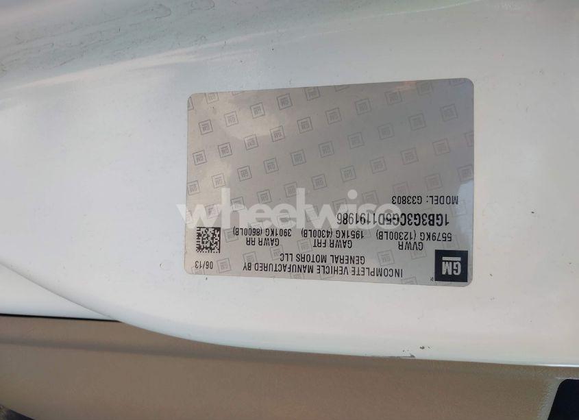 Photo 8 of 2013 Chevrolet Express CUTAWAY 3500 (VIN 1GB3G3CG5D1191986)