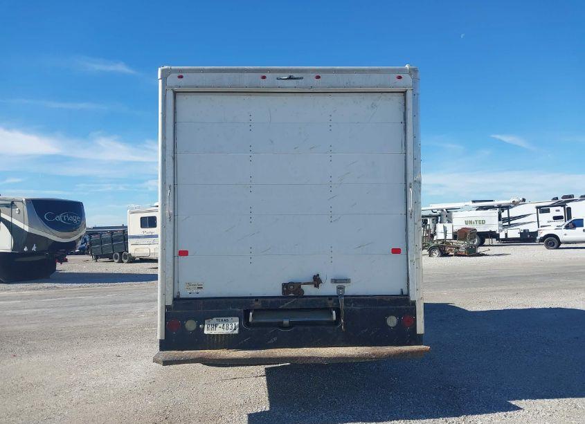 Photo 15 of 2014 Chevrolet Express CUTAWAY 3500 (VIN 1GB3G3CG7E1158120)