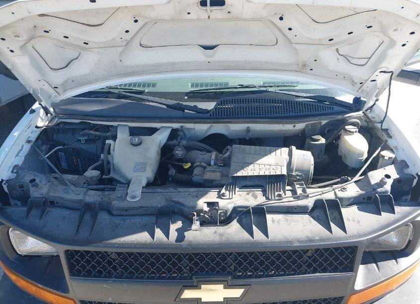 Photo 9 of 2014 Chevrolet Express CUTAWAY 3500 (VIN 1GB3G3CG7E1158120)