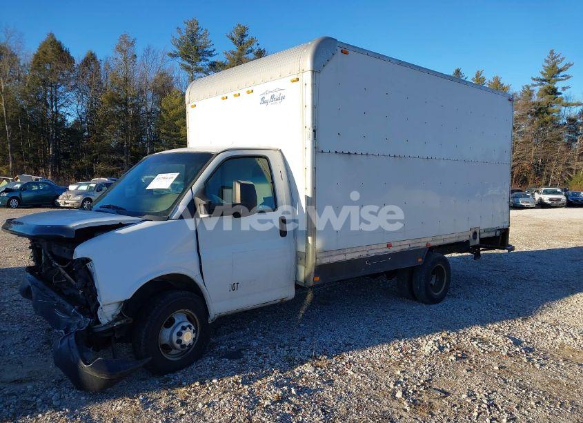 Photo 2 of 2013 Chevrolet Express CUTAWAY 3500 (VIN 1GB3G3CG9D1102209)
