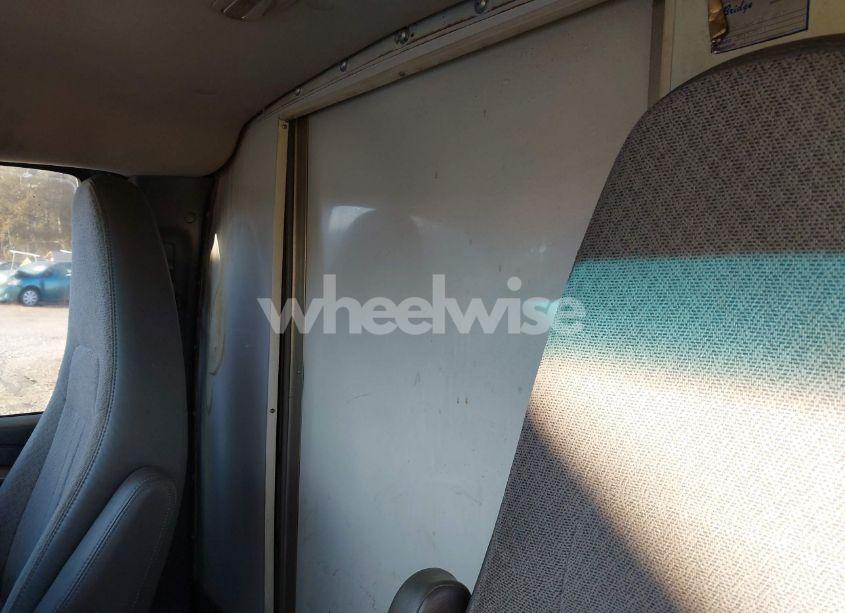 Photo 6 of 2013 Chevrolet Express CUTAWAY 3500 (VIN 1GB3G3CG9D1102209)