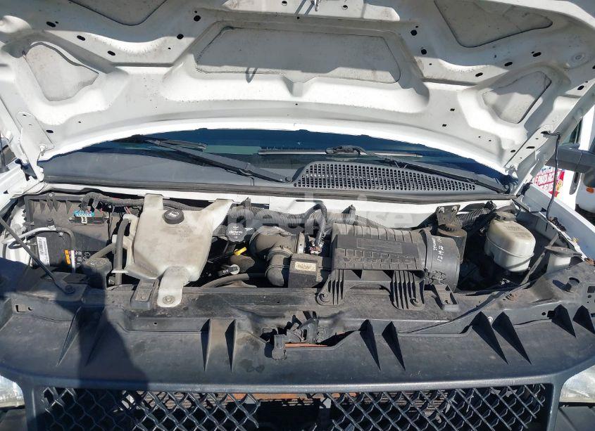 Photo 10 of 2014 Chevrolet Express CUTAWAY 3500 (VIN 1GB3G4BG7E1203287)