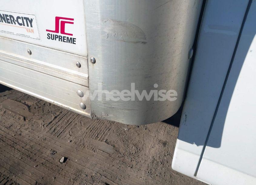 Photo 12 of 2014 Chevrolet Express CUTAWAY 3500 (VIN 1GB3G4CG8E1174624)