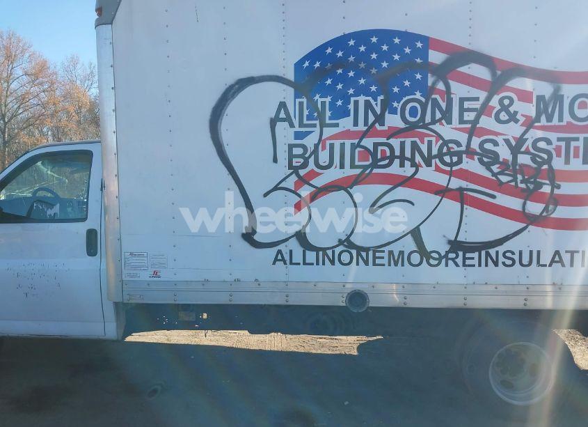 Photo 15 of 2014 Chevrolet Express CUTAWAY 3500 (VIN 1GB3G4CG8E1174624)