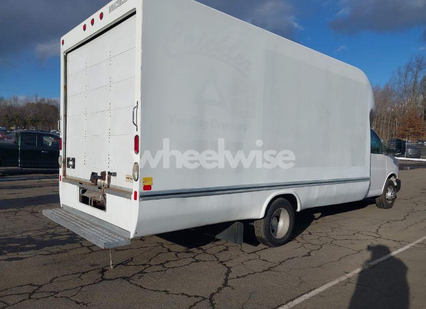 Photo 4 of 2014 Chevrolet Express CUTAWAY 3500 (VIN 1GB3G4CG9E1193831)