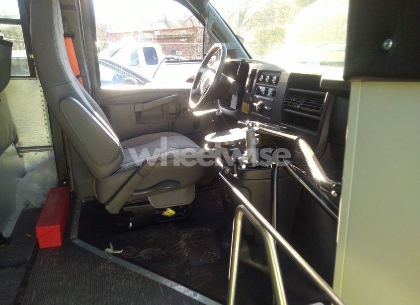 Photo 12 of 2023 Chevrolet Bus EXPRESS CUTAWAY (VIN 1GB3GSB71P1207570)