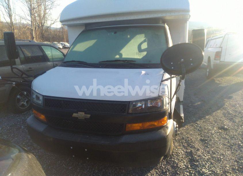 Photo 15 of 2023 Chevrolet Bus EXPRESS CUTAWAY (VIN 1GB3GSB71P1207570)