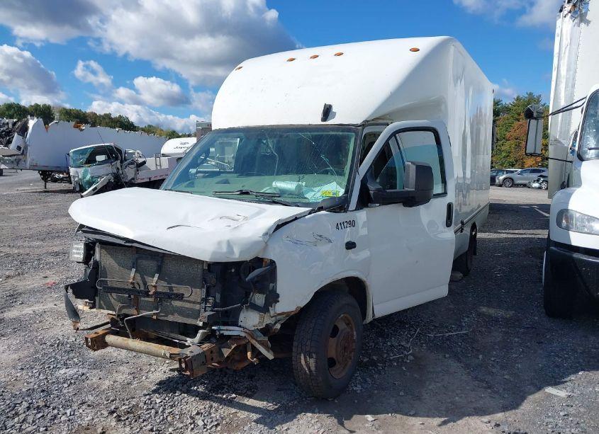 Photo 10 of 2017 Chevrolet Express CUTAWAY WORK VAN (VIN 1GB3GSCG3H1351511)