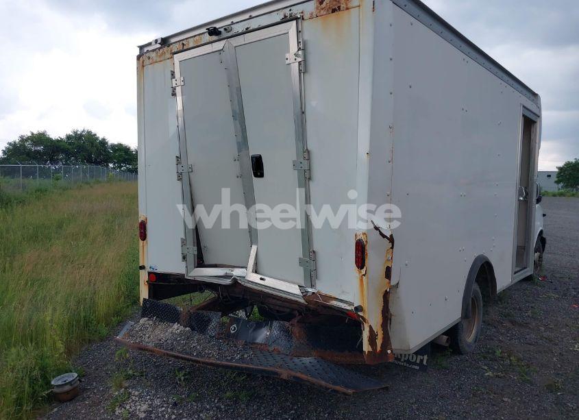 Photo 11 of 2020 Chevrolet Express CUTAWAY WORK VAN (VIN 1GB3GSFGXL1144716)