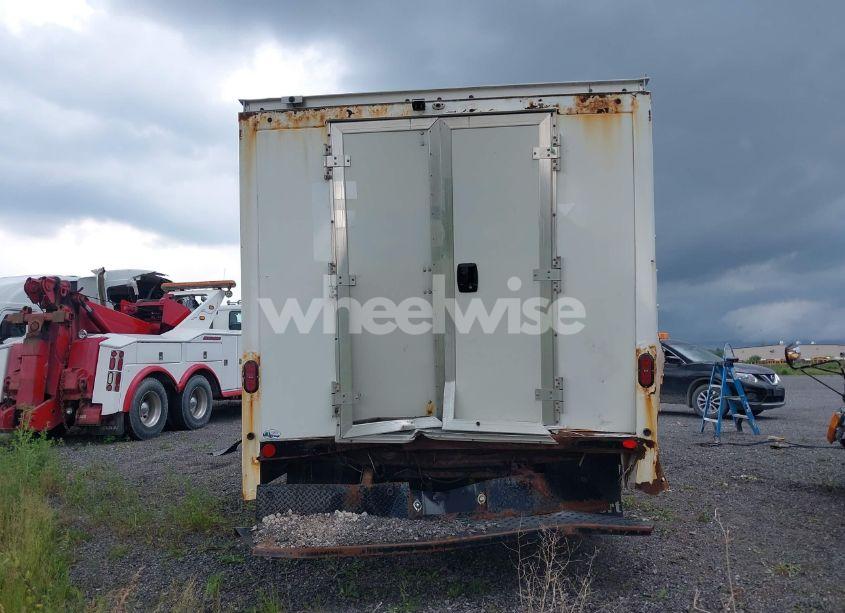 Photo 15 of 2020 Chevrolet Express CUTAWAY WORK VAN (VIN 1GB3GSFGXL1144716)