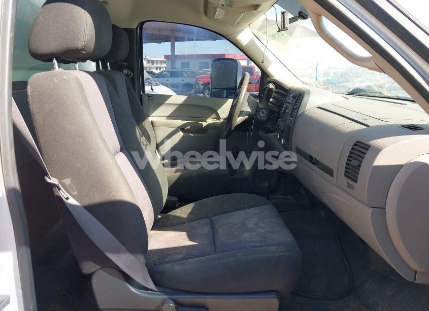 Photo 5 of 2010 Chevrolet Silverado 2500HD WORK TRUCK (VIN 1GB3KVBK5AF153253)