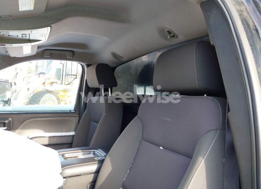 Photo 6 of 2016 Chevrolet Silverado 3500HD CHASSIS WT (VIN 1GB3KYC86GF293258)